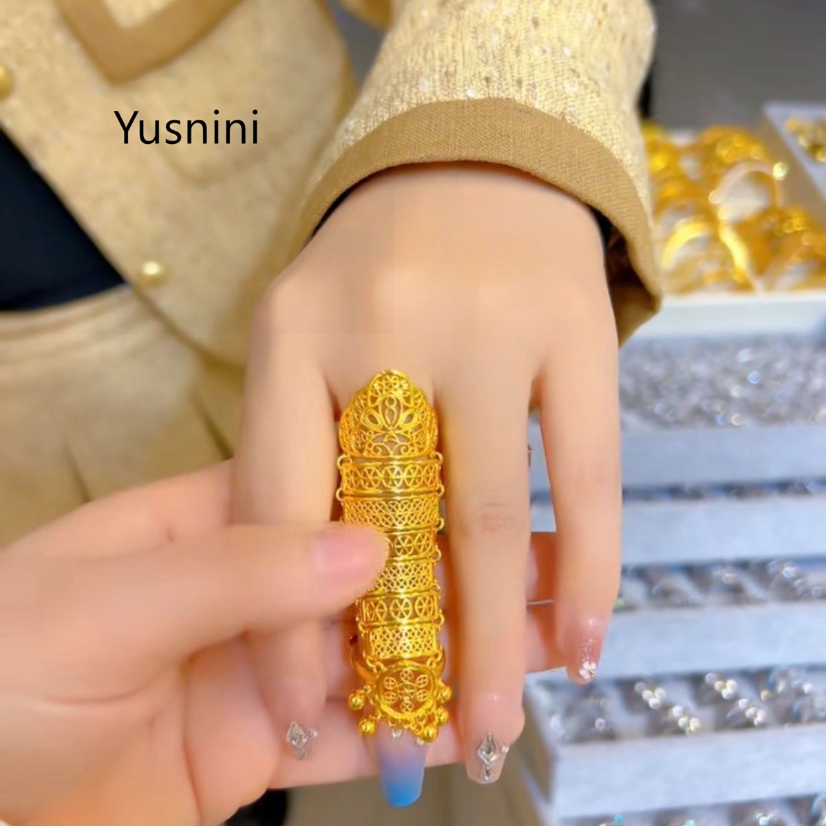 Meistverkaufter Neuer Dubai-Sc – Ethnic Fashion In Dubai Bewertung und Preis