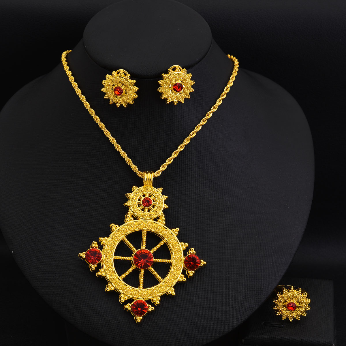 Dubai Afrika Goldene Farbe Coo – Ethnic Fashion In Dubai Bewertung und Preis