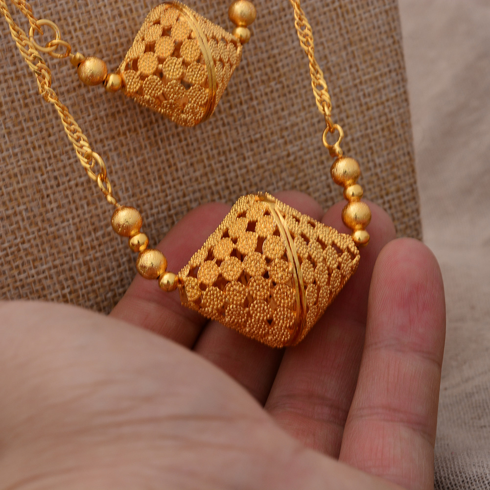 24k Dubai äthiopische indische – Ethnic Fashion In Dubai Bewertung und Preis